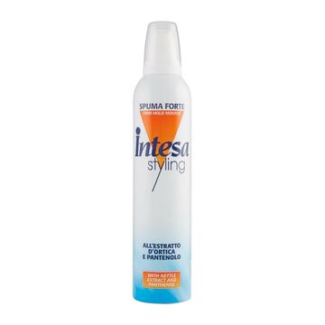 Spuma forte Intesa styling all'estratto di ortica e pantenolo 300 Ml